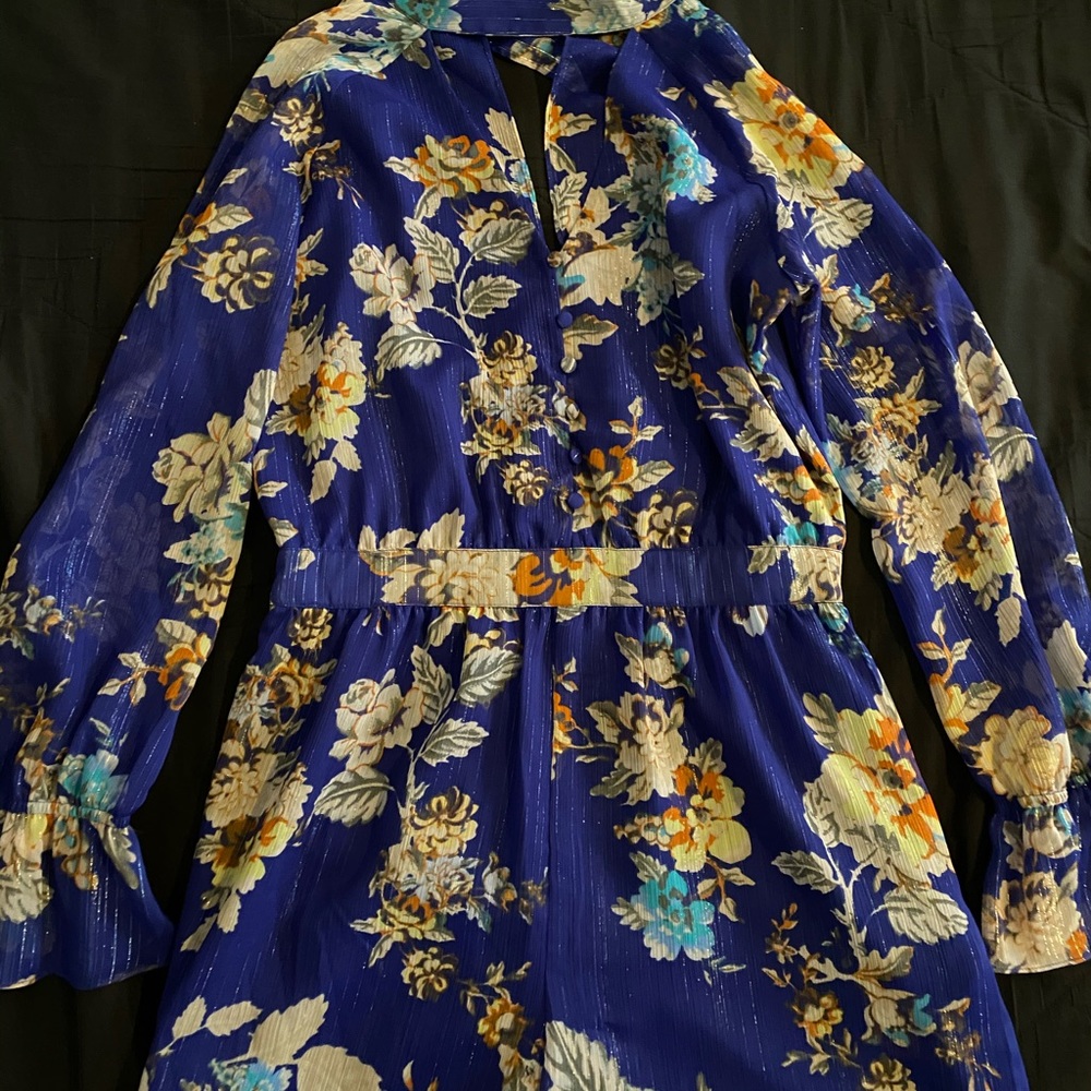 Woman’s guess romper